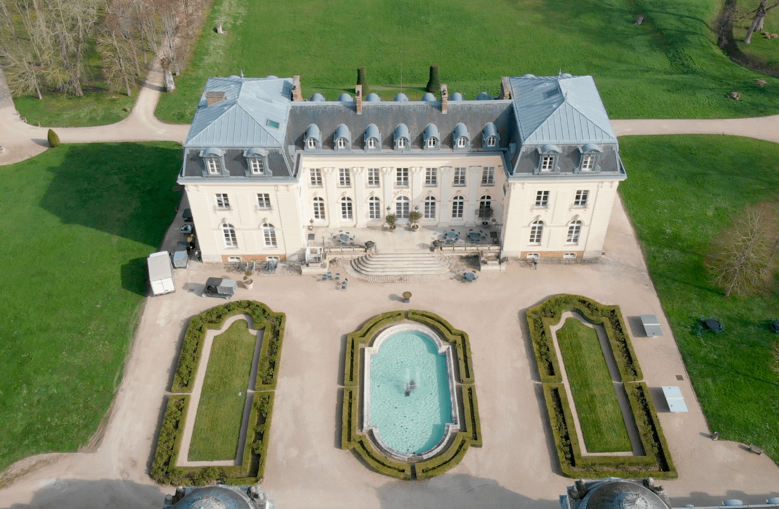 canicross et canimarche caritatif au profit de la Spa d'Hermeray au château de Béhoust Yvelines (78)